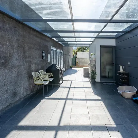 Modern Contemporary 3 Bedroom Apart Funchal (Madeira)